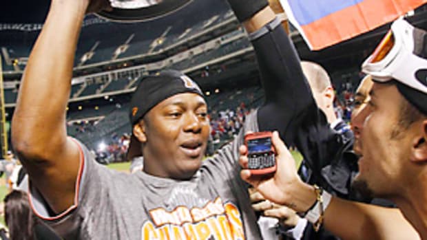 edgar-renteria-story-reuters1.jpg